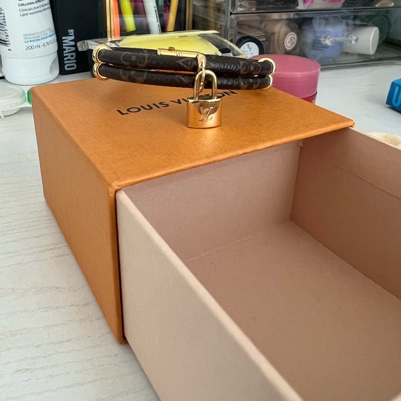 AUTHENTIC Louis Vuitton Keep It Twice bracelet - Picture 3 of 7